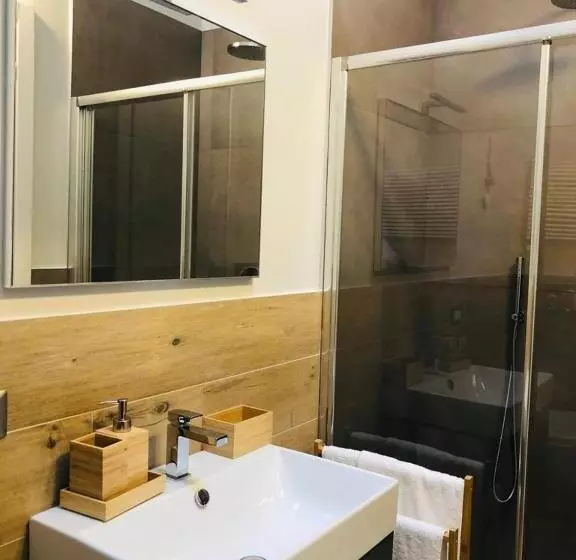 پانسیون La Dimora Di Via Trieste