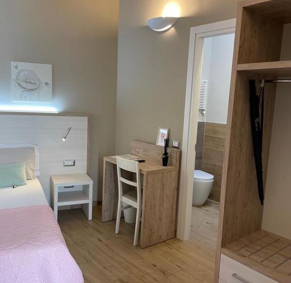 Pensjonat La Dimora Di Via Trieste