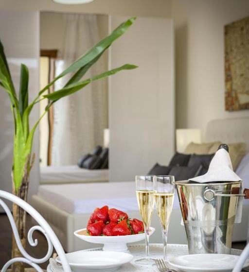 פנסיון Luxury Rooms & Suites