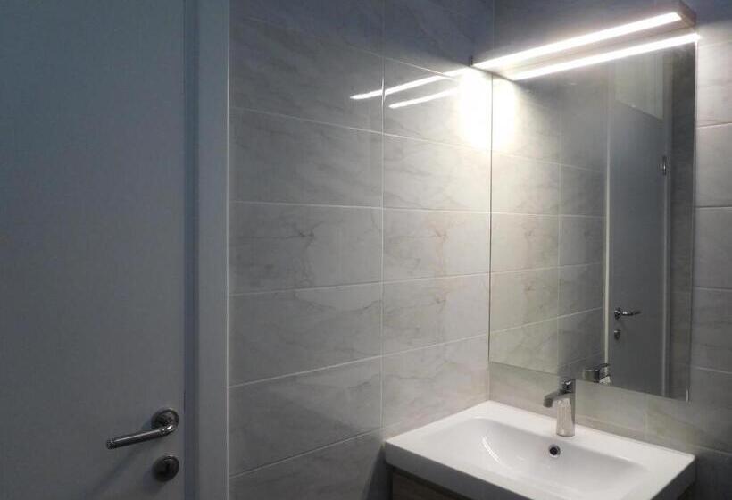 پانسیون Villa Aronija