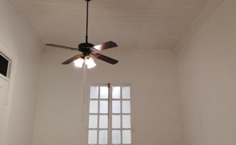 فندق صغير Casa Mayela Guest House