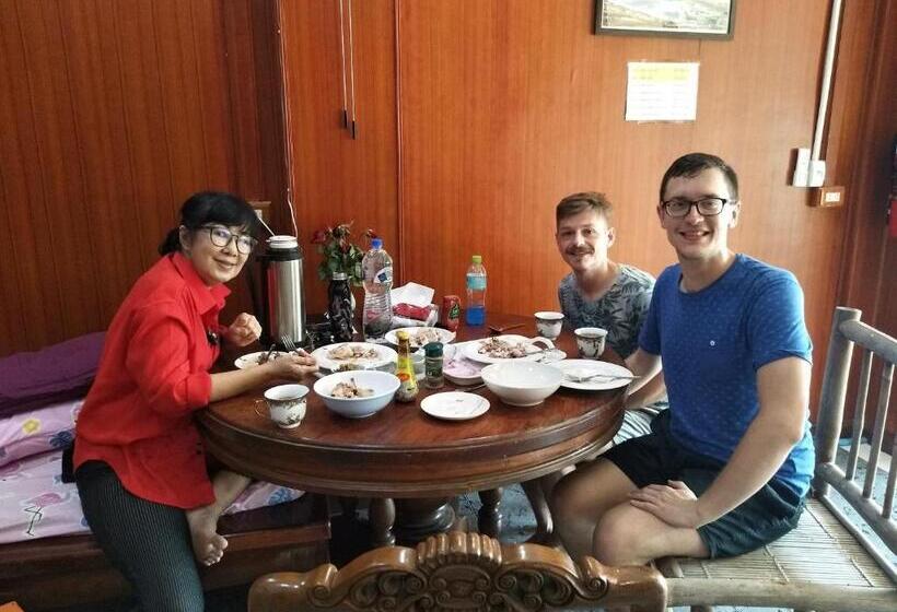 هاستل Kantawan House