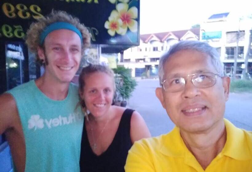 هاستل Kantawan House