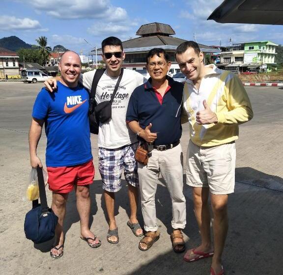 هاستل Kantawan House