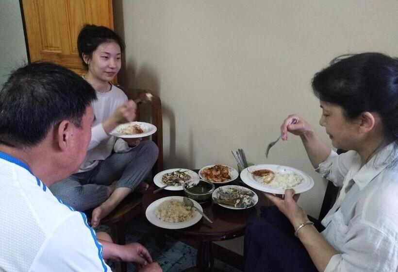 هاستل Kantawan House