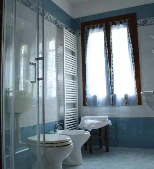 ユースホステル Locanda Della Pescheria