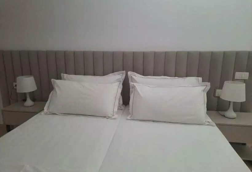 تختخواب و صبحانه Guesthouse Pelivani
