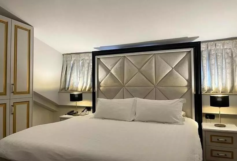 تختخواب و صبحانه Vila Shard Boutique