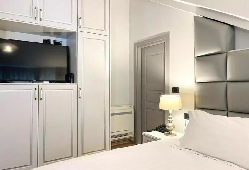 تختخواب و صبحانه Vila Shard Boutique