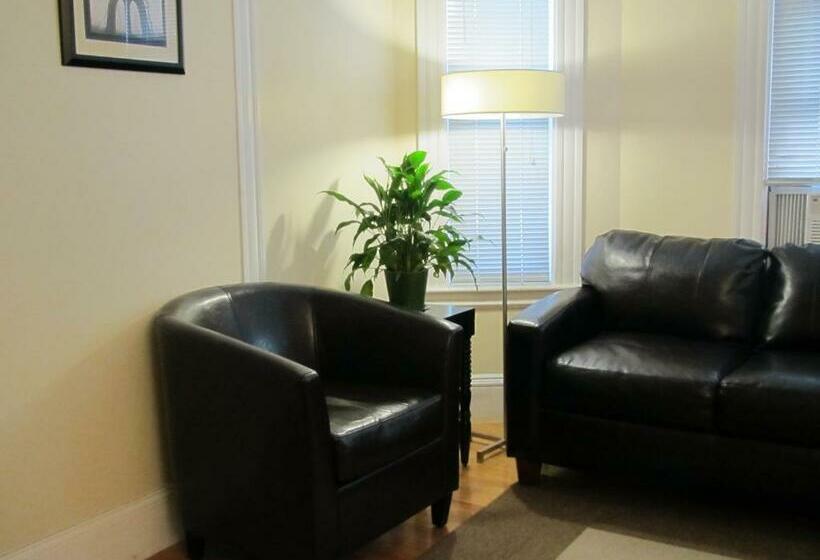 Bowers House Bed And Breakfast