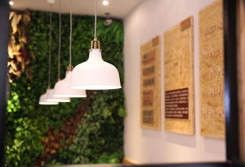 Lavande Hotel Pazhou Branch