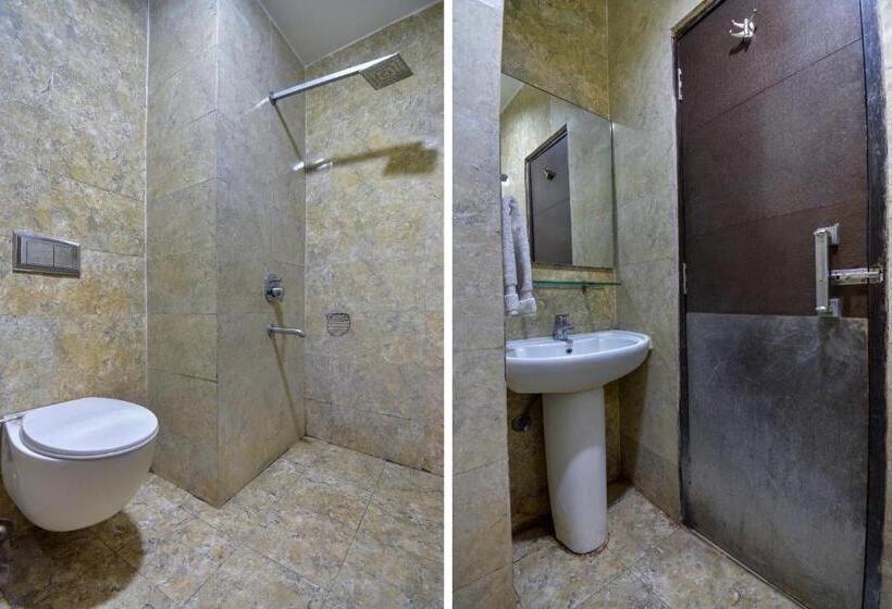 Flagship Hotel Lexis