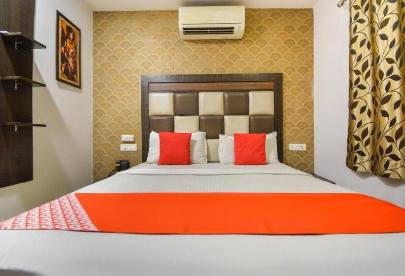 Flagship Hotel Lexis