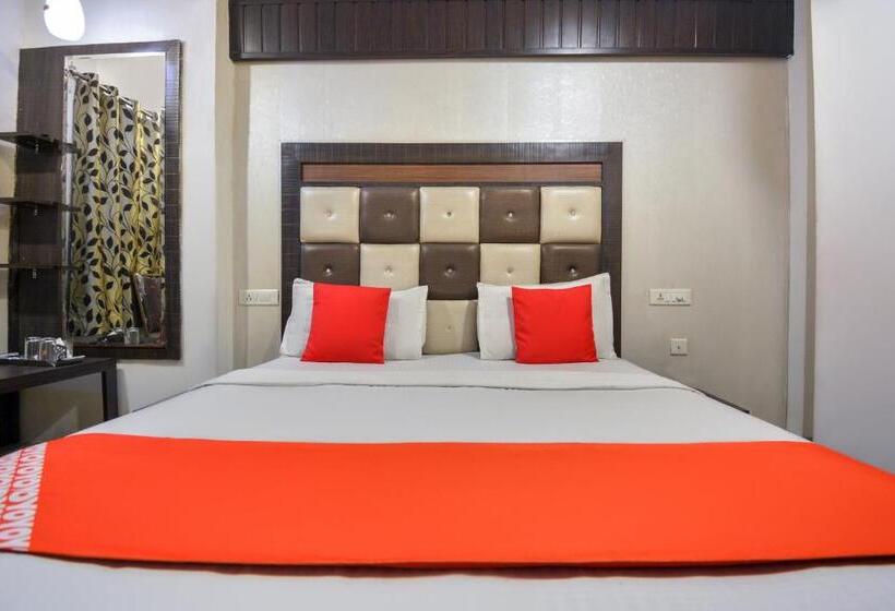 Flagship Hotel Lexis