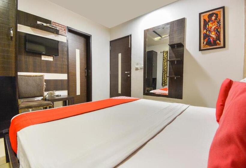 Flagship Hotel Lexis