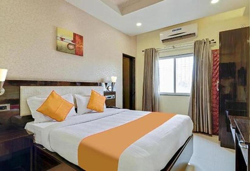 Fabhotel Starlight Nx