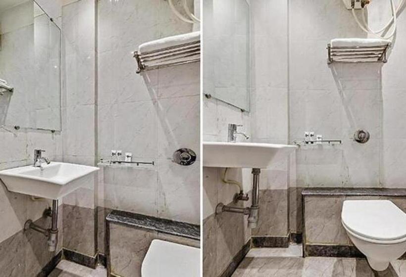 Fabhotel Starlight Nx