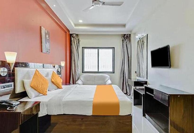 Fabhotel Starlight Nx