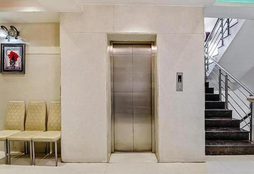 Fabhotel Starlight Nx