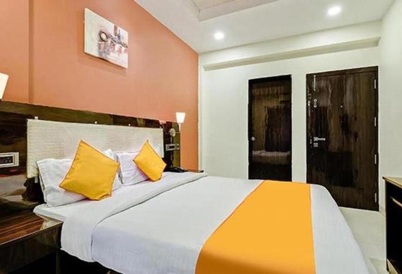 Fabhotel Starlight Nx