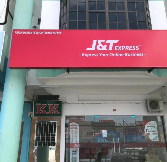 בית מלון כפרי Seri Kangsar Kk