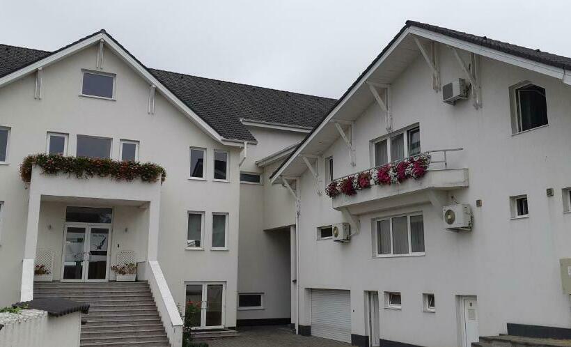 فندق Vila Vlad