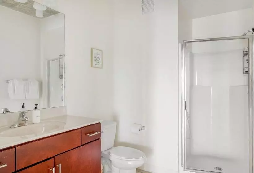 Kasa South Loop Chicago