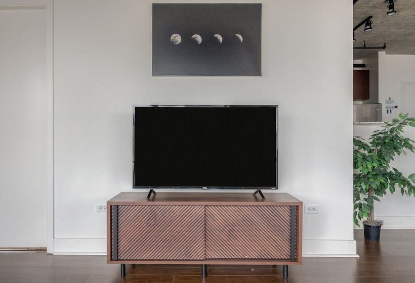 Kasa South Loop Chicago