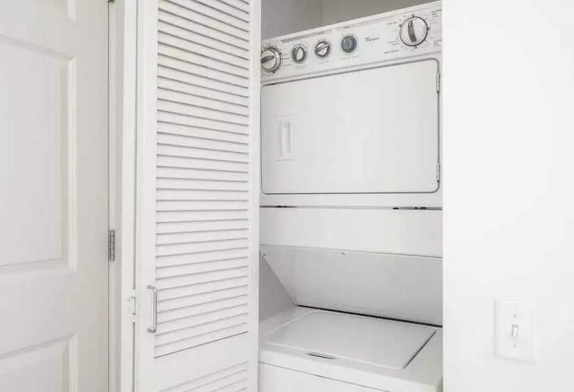 Kasa South Loop Chicago