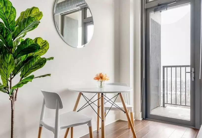 Kasa South Loop Chicago