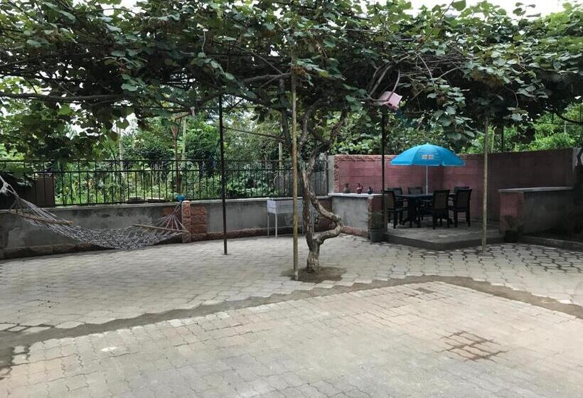 پانسیون Guesthouse Green House