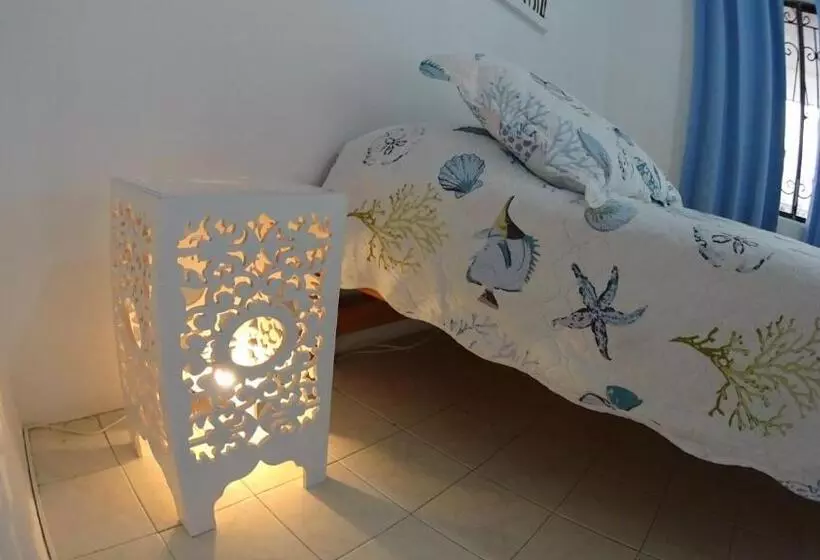 پانسیون Marmows Place