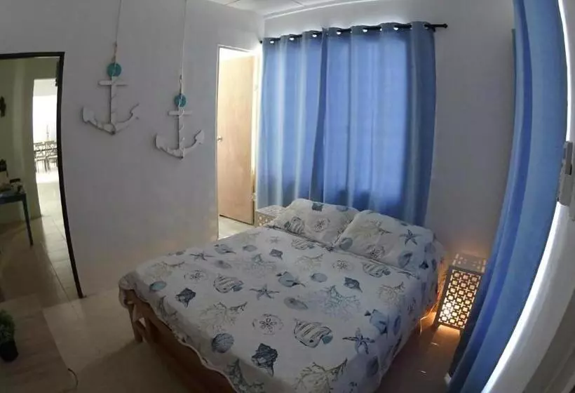 پانسیون Marmows Place