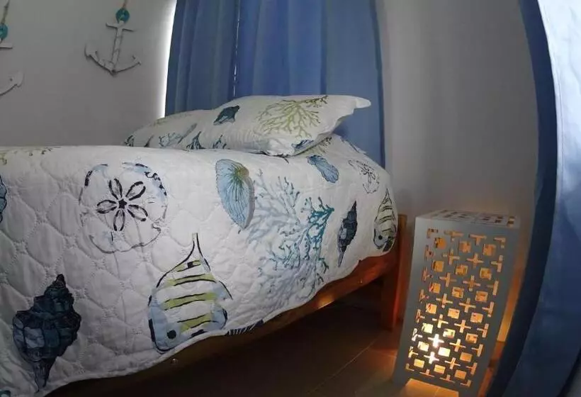 پانسیون Marmows Place