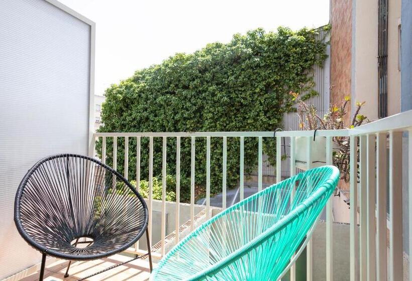 הוסטל Casa Barcelo Camp Nou Barcelona