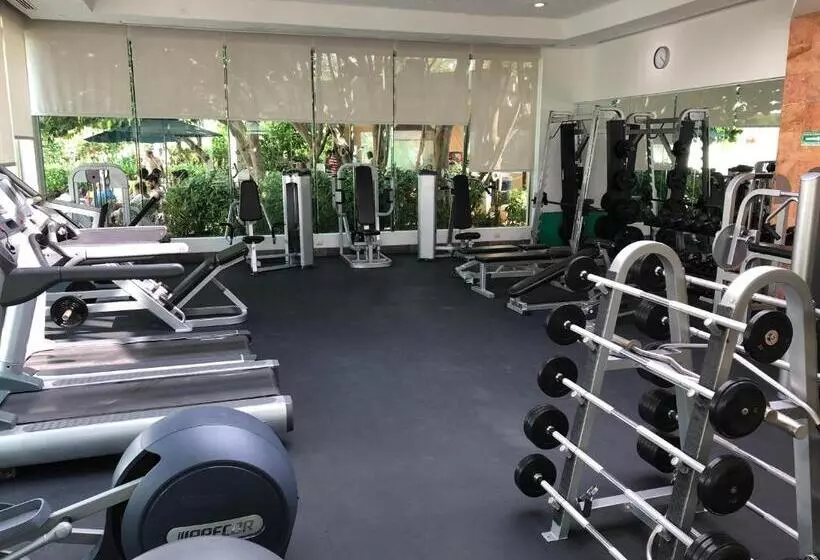 Condo In Ocean Front Resort