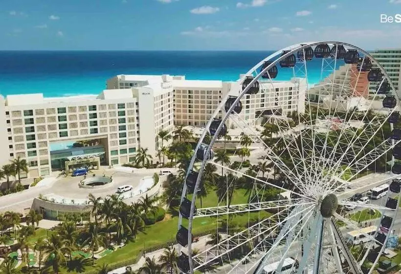 Condo In Ocean Front Resort