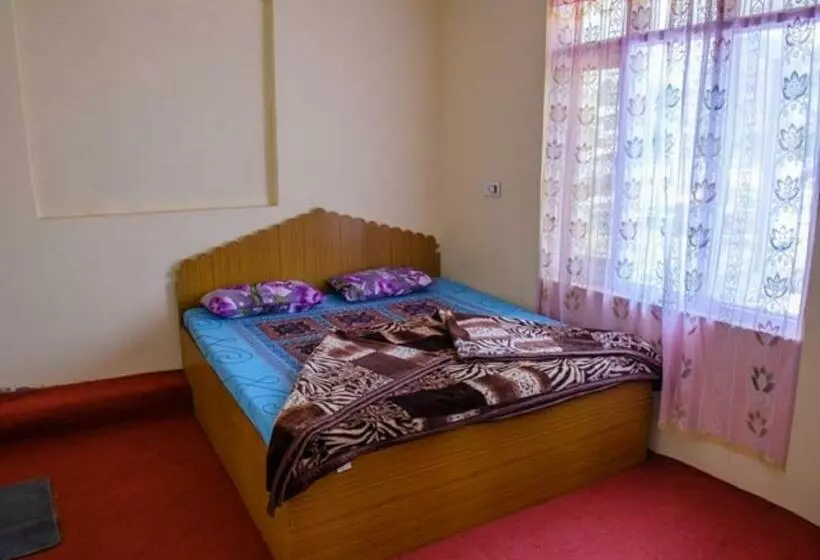 Hotelli Chachoo Palace