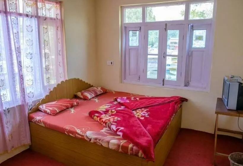 Hotelli Chachoo Palace