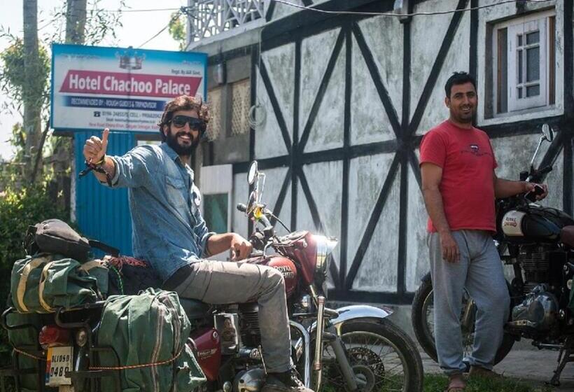 Hotel Chachoo Palace