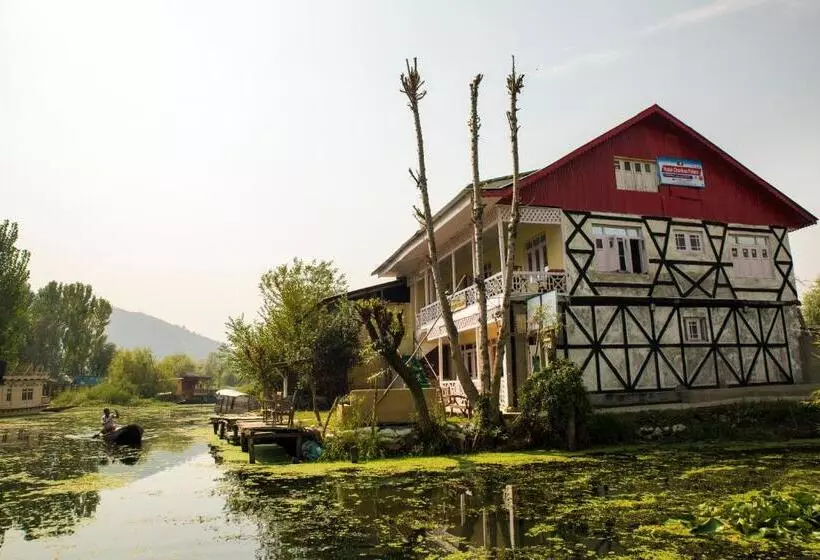 Hotelli Chachoo Palace