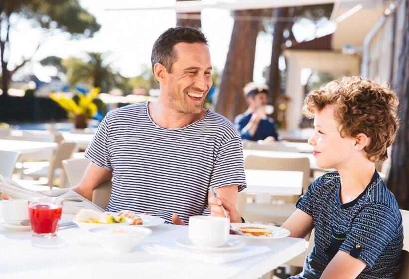 فندق Golfo Del Sole