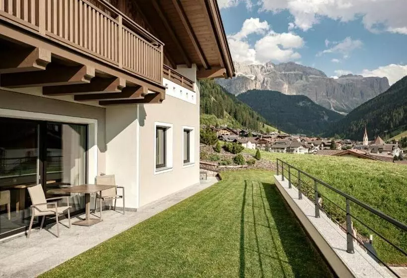 Luxury Chalet Plazola