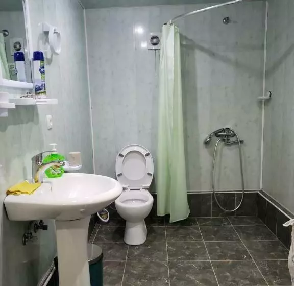 پانسیون Guest House Nanu