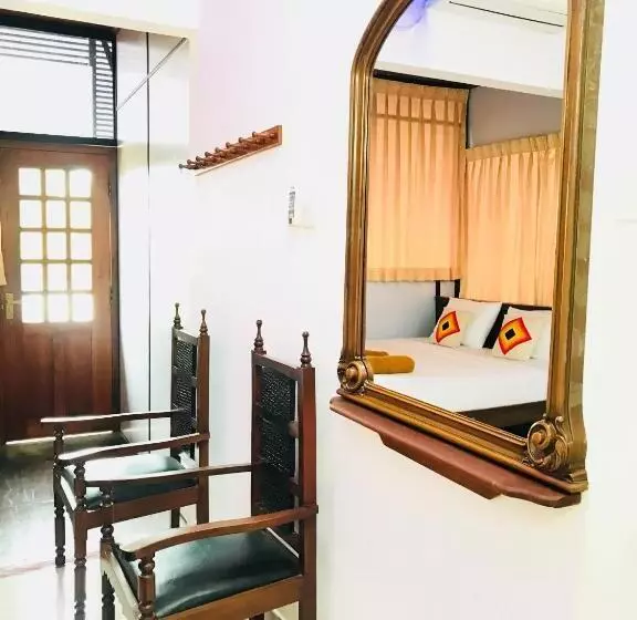 ペンション Lake City Resort Anuradhapura