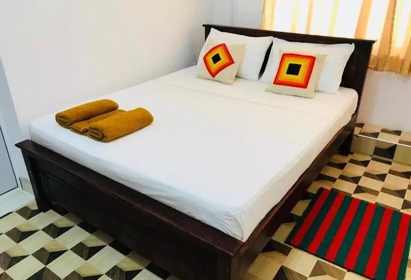 ペンション Lake City Resort Anuradhapura