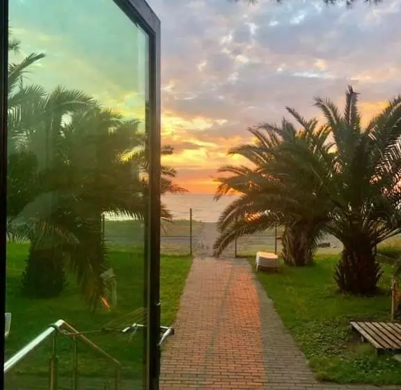 پانسیون Shekvetili Green House