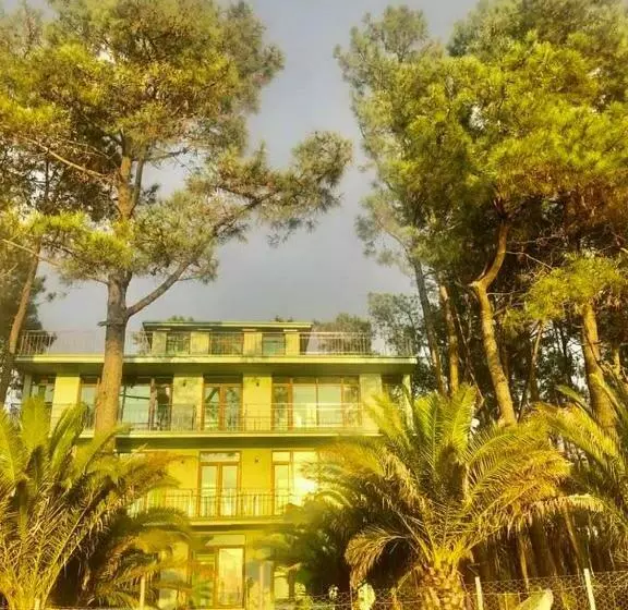 پانسیون Shekvetili Green House