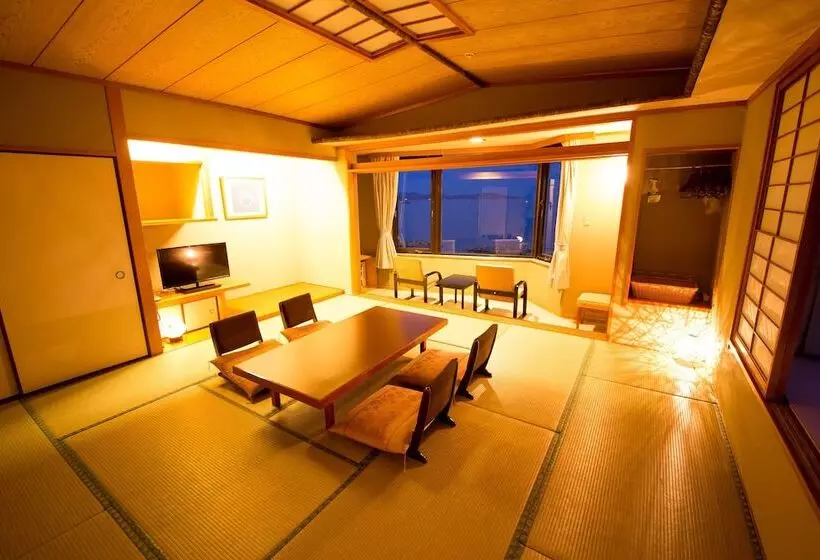 Ryokan Naruto Grand Hotel Kaigetsu