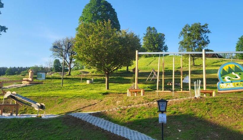 ユースホステル Gasthof Wiesenhofer